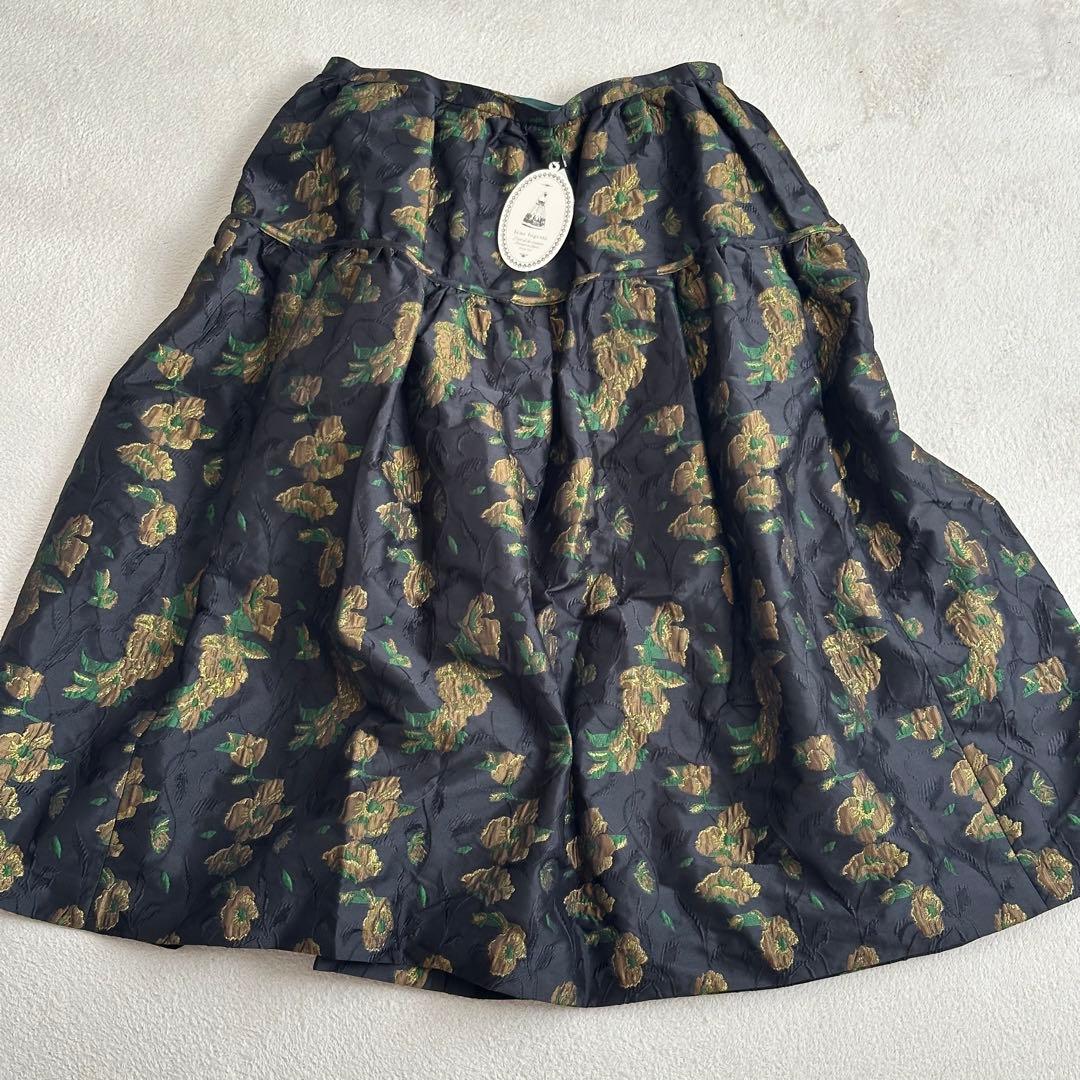 【新品未使用】leur logette フレアスカート