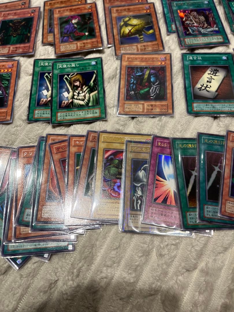 く*の様 遊戯王OCGカードセット まとめ売り　稀少な初期多数　初期ブルーアイズ