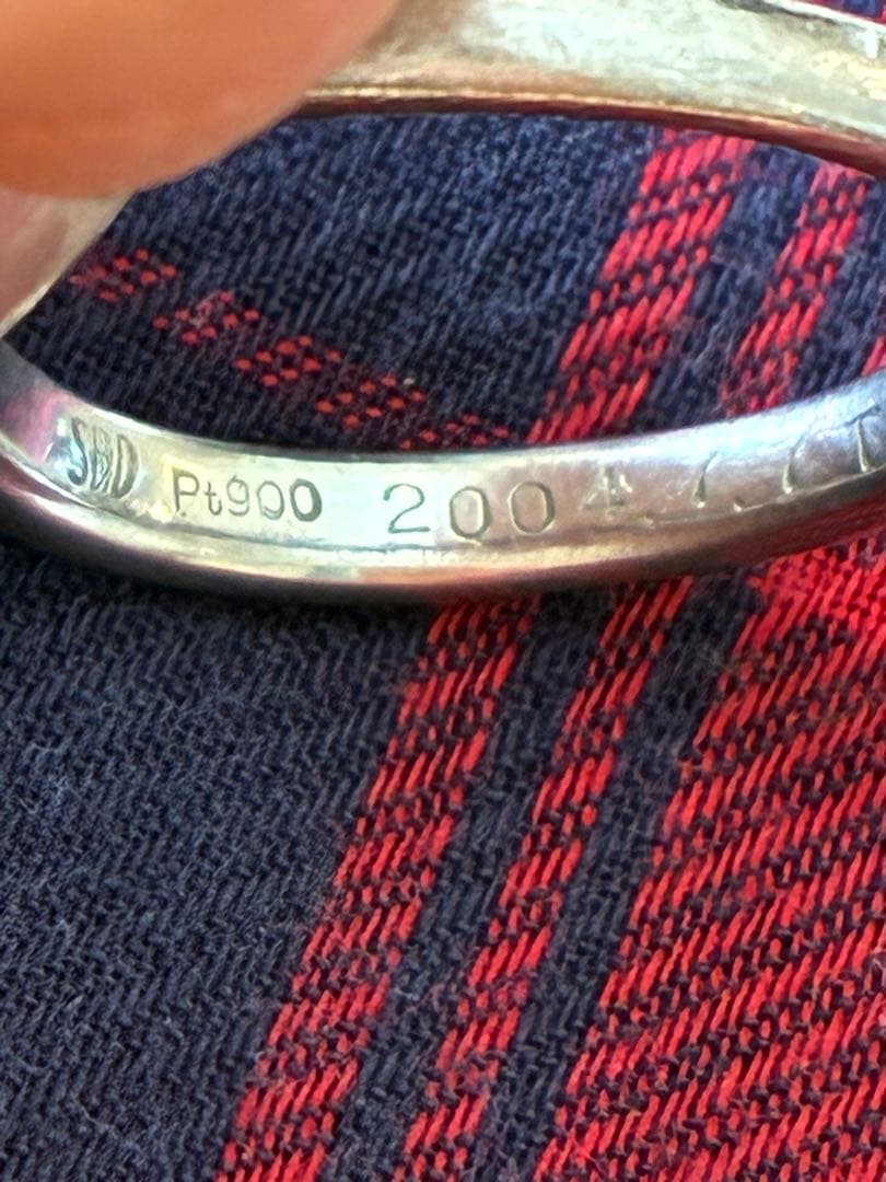 プラチナpt900 ダイヤモンドリング　指輪