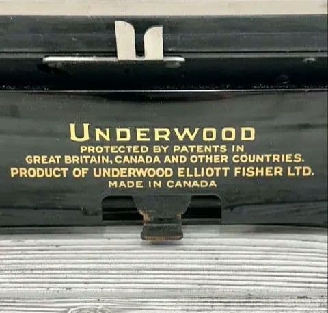 ヴァイオレット　エヴァーガーデンのモデルになったUnderwoodタイプライター