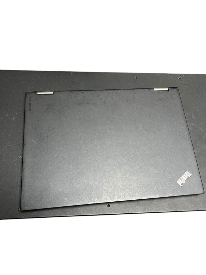 Lenovo ThinkPad Yoga 370 タッチパネル搭載