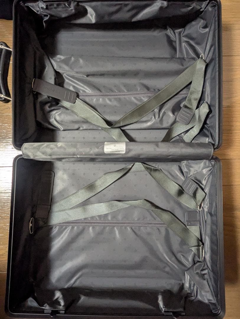 【2回のみ使用】リモワ クラシックキャビン☆RIMOWA