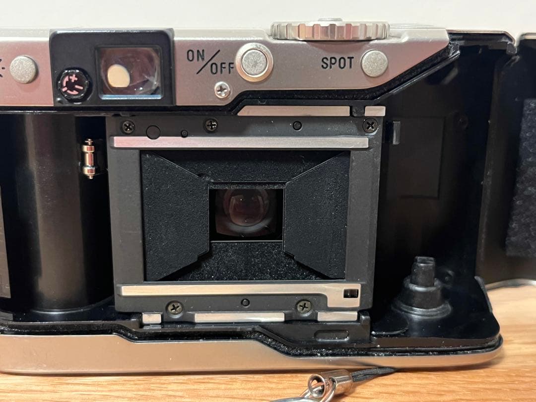 シ*レ様 MINOLTA TC-1 コンパクトフィルムカメラ