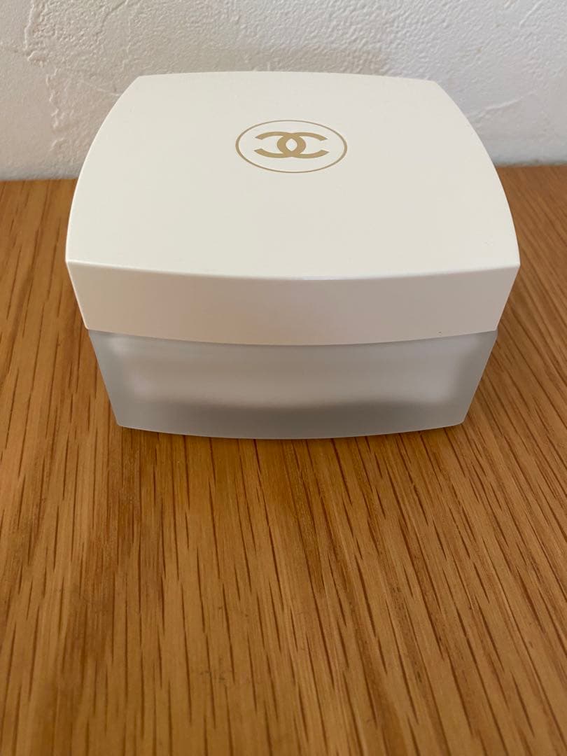 【大人気】【超美品】CHANEL シャネル ココマドモアゼル ボディクリーム