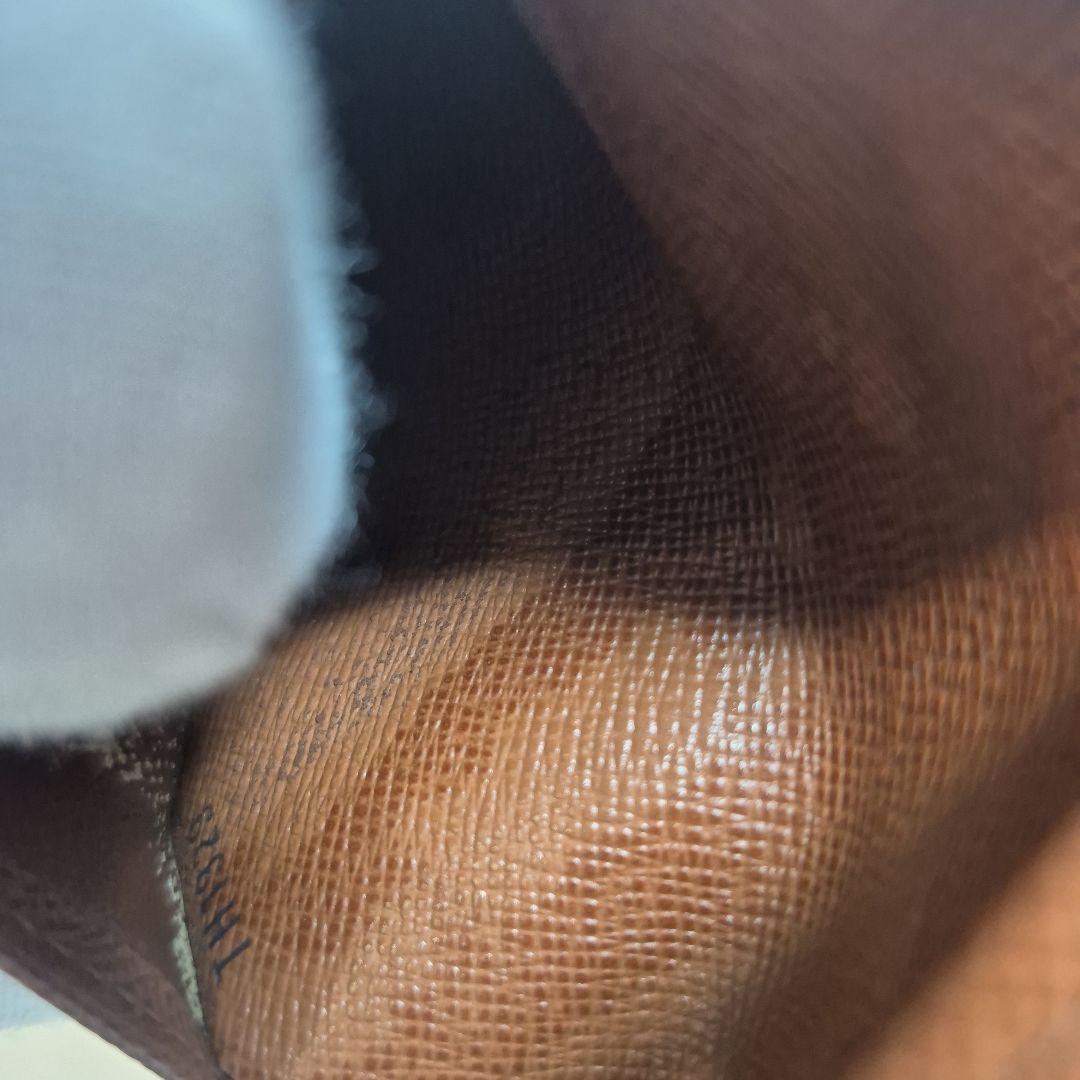 ルイヴィトン ポルトフォイユ アナイス モノグラム 三つ折り財布 コンパクト