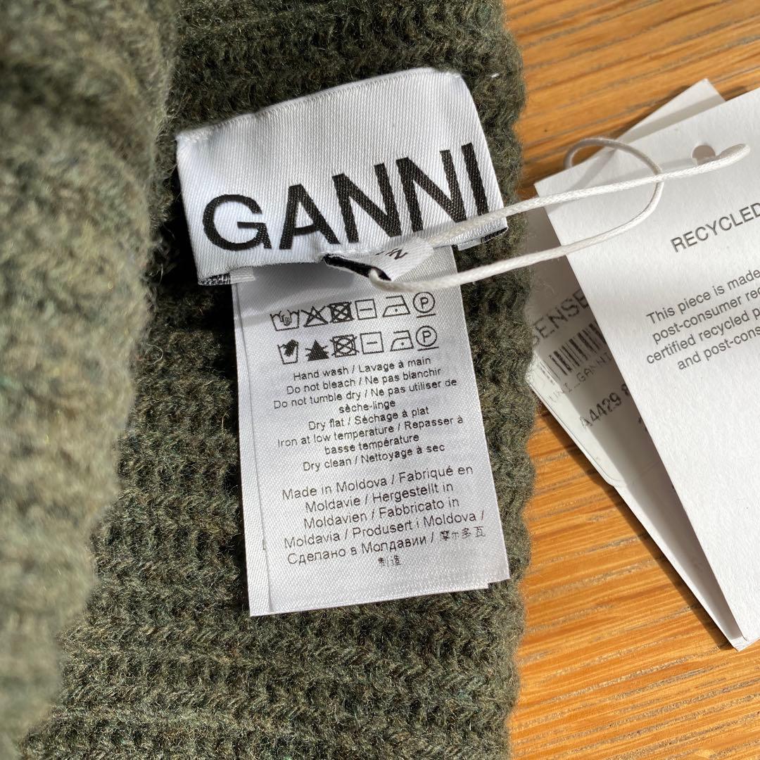 GANNI ニット帽　カーキ 新品未使用