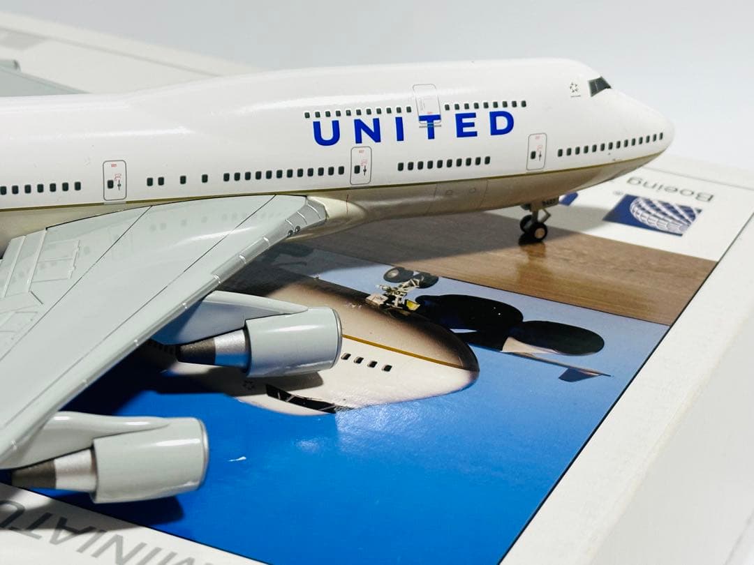 航空機・ヘリコプター Herpa 1/200 United Airlines B747-400