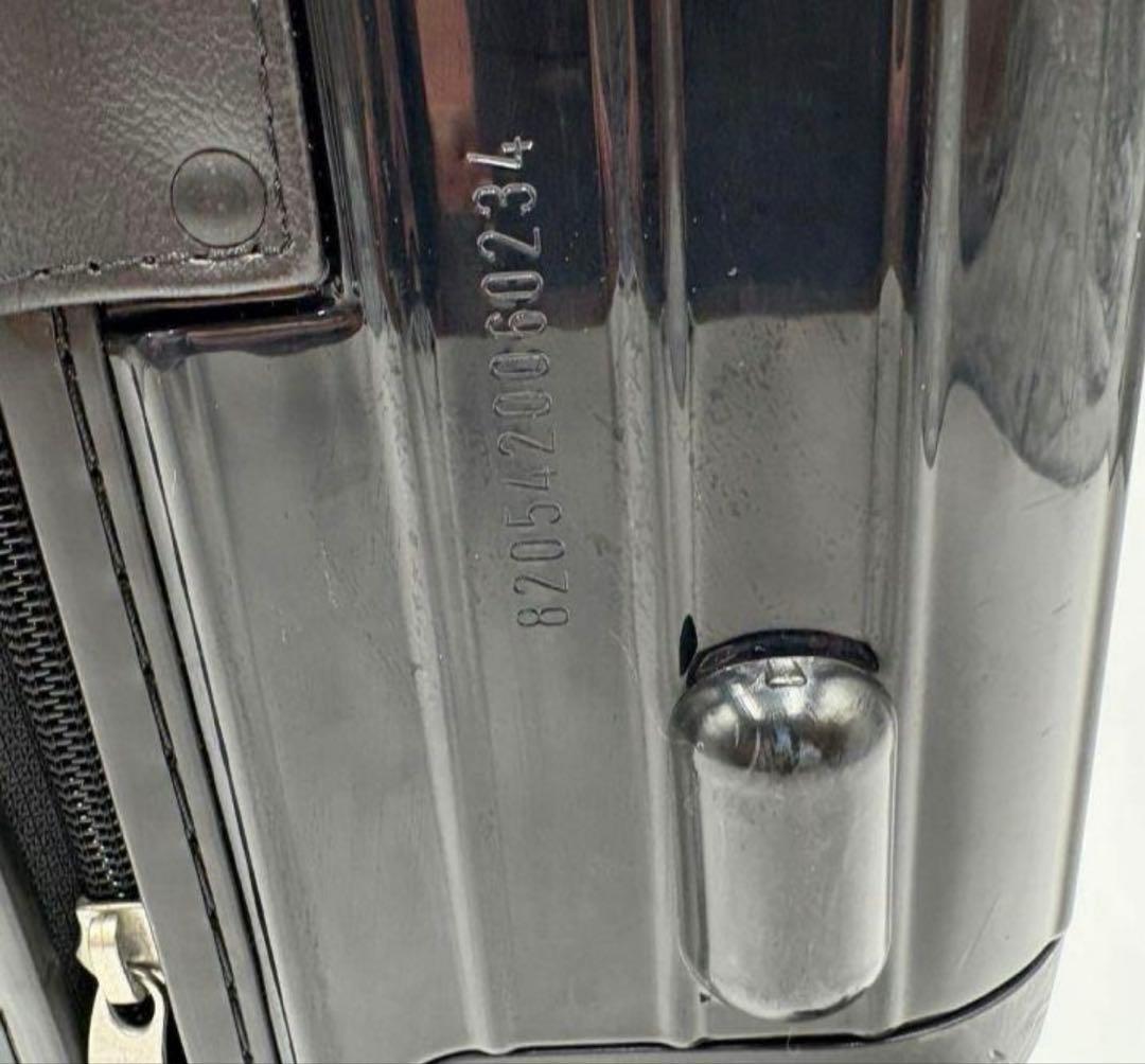 希少 廃盤品 リモワ サルサエアー 機内持ち込み最大容量