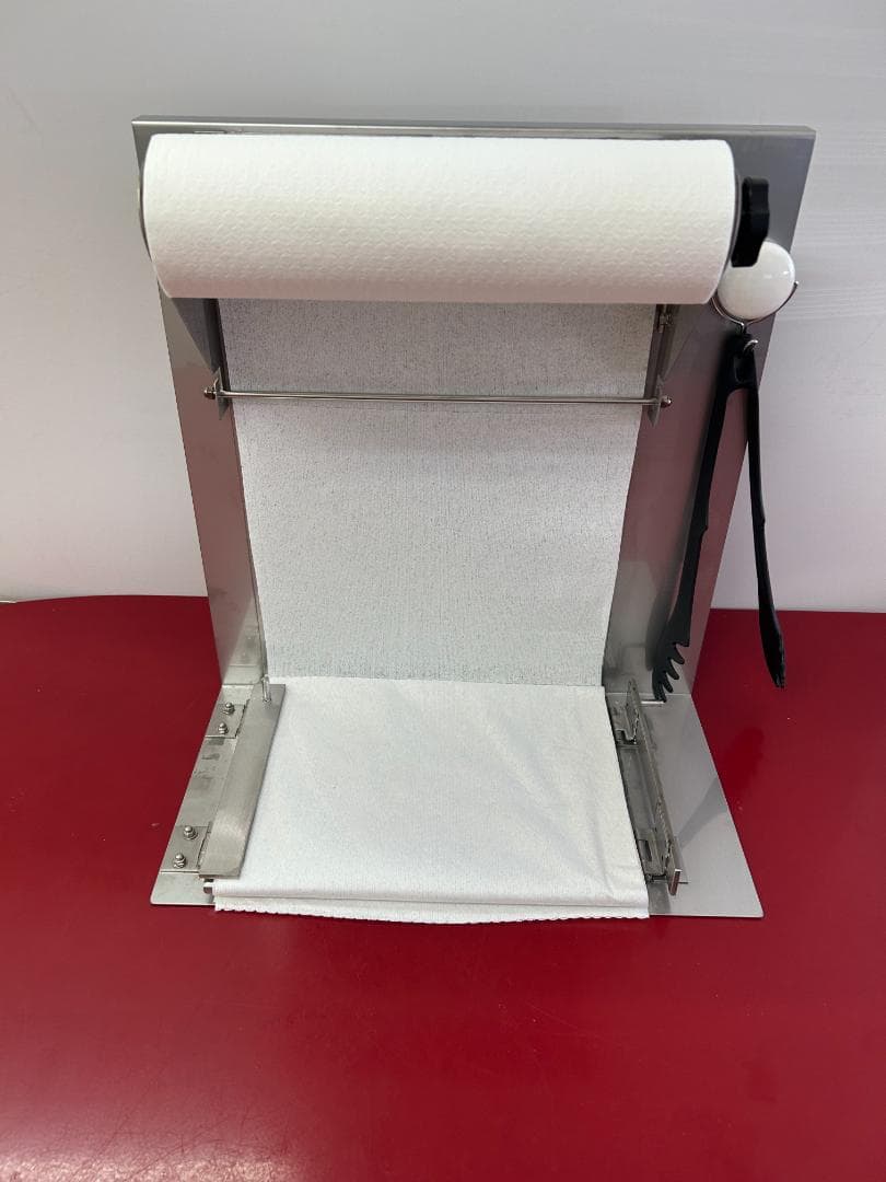 ペット用トイレ（小型犬用）　　実用新案登録　第3243494号