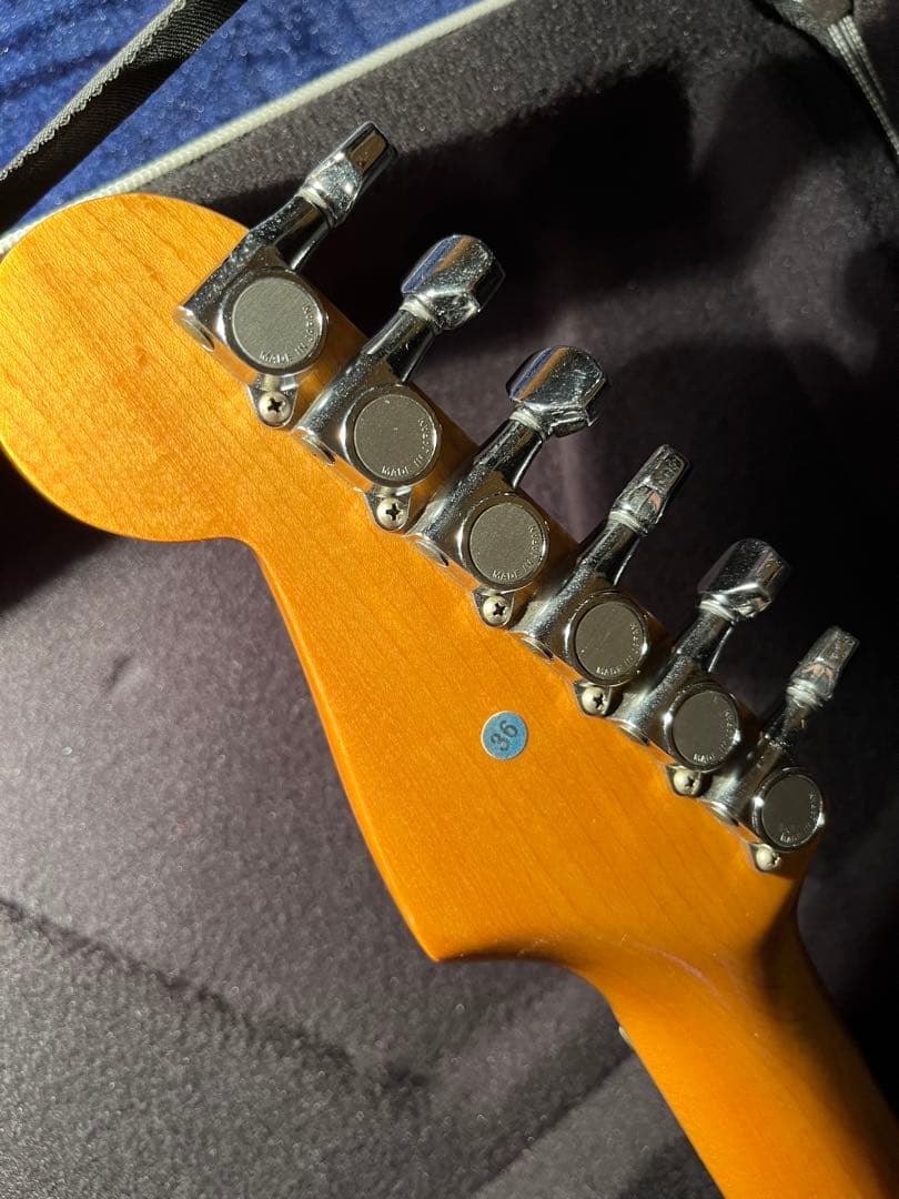 fender japan Squier ストラト　Eシリアル3.8kg フジゲン