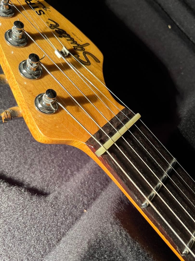 fender japan Squier ストラト　Eシリアル3.8kg フジゲン