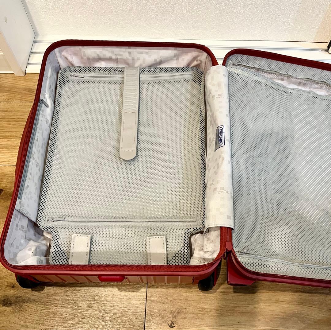 リモワ　サルサ（機内持ち込みサイズ）