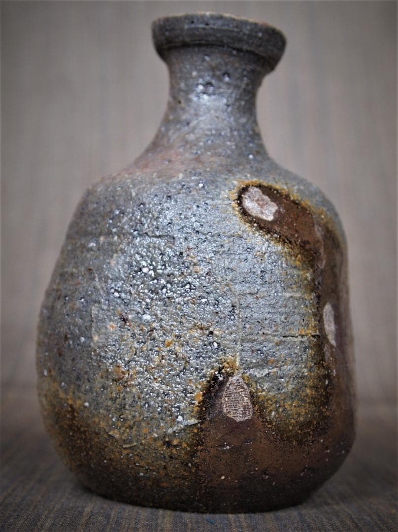 未使用★多久守★備前（窯変）徳利★共箱・栞★黄胡麻