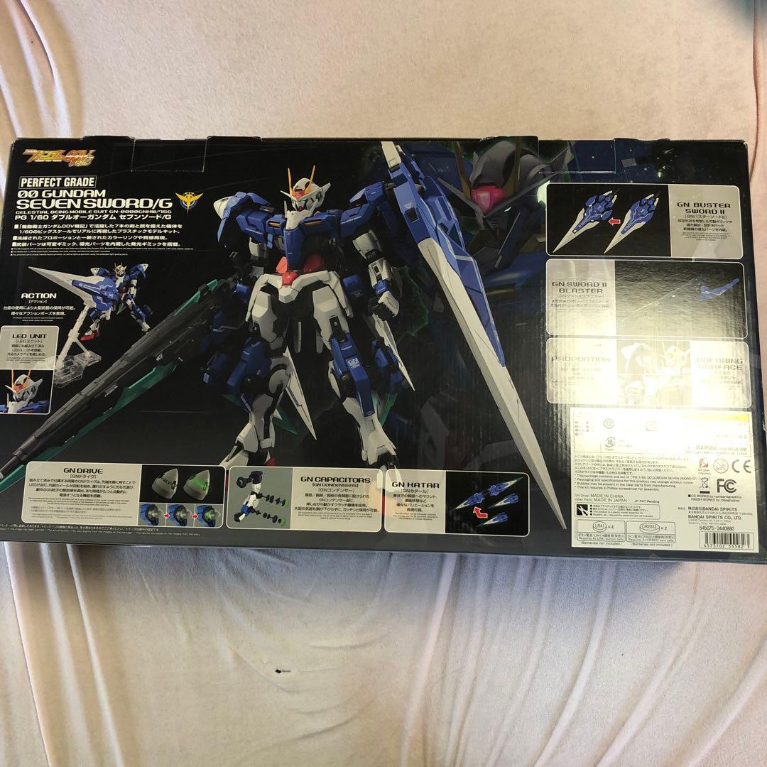 ガンダム ガンプラ pg 1/60 ダブルオーガンダムセブンソード/g