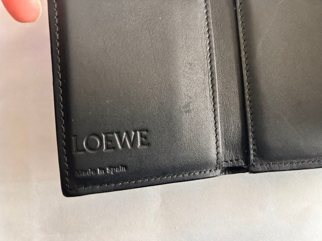 即購入可！ 値下げ交渉可！ロエベ 三つ折り財布 レザー ブラック