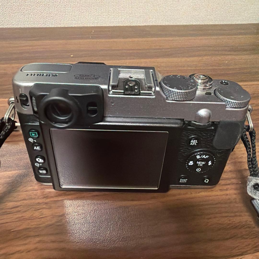 【美品】FUJIFILM x20