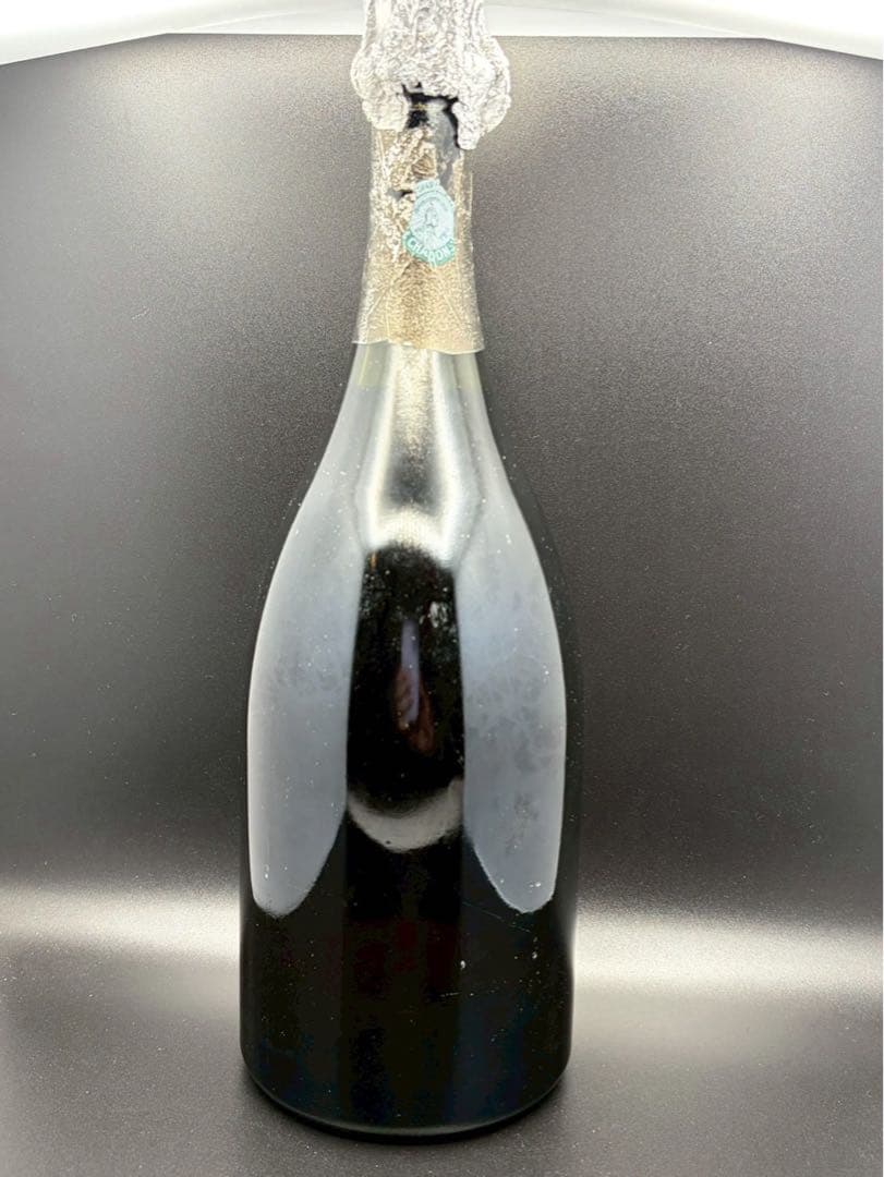 ドンペリ　ヴィンテージ 1982 未開栓