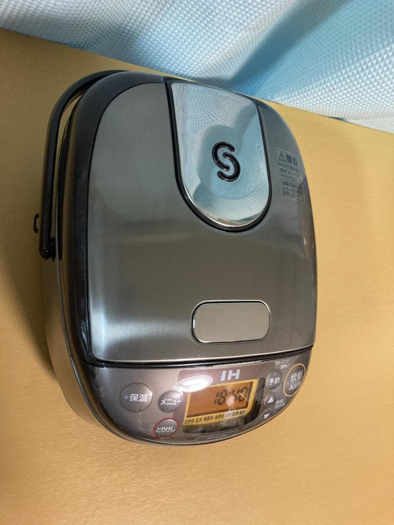 ★美品★象印 IH炊飯ジャーIH炊飯器 NP-GJ05 0.54L　2019年製