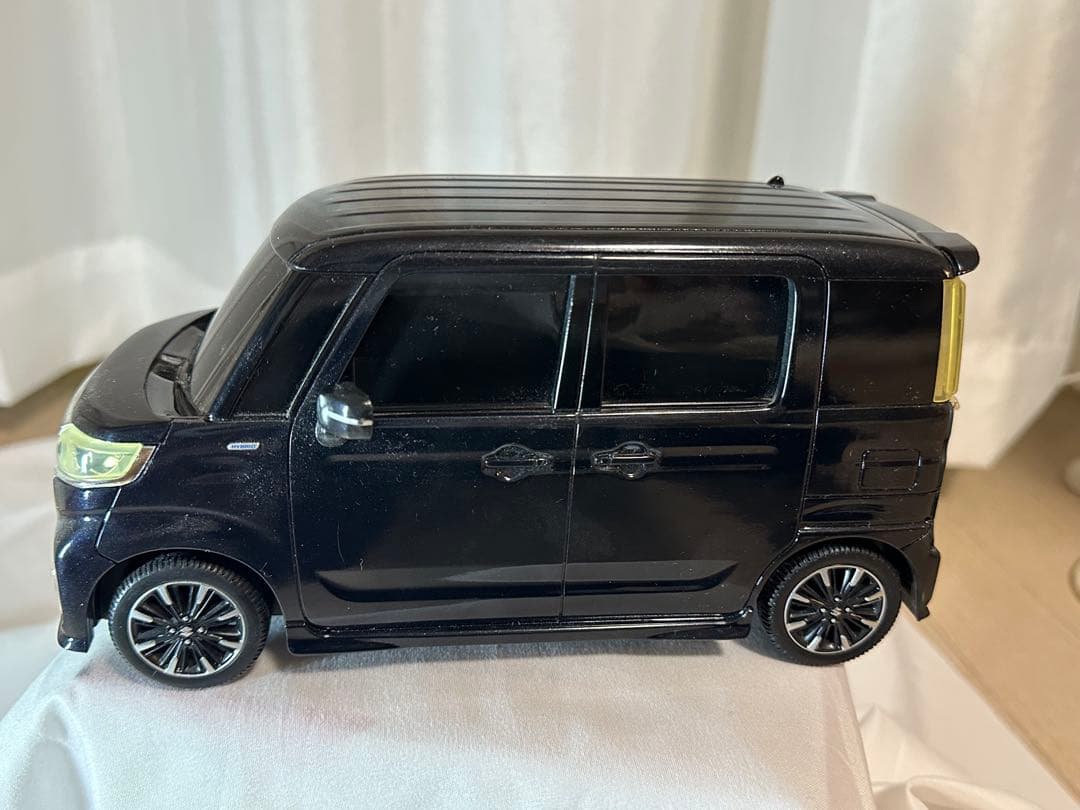 非売品！スズキ スペーシアカスタム カラーサンプル1/18サイズ　ブラックパール