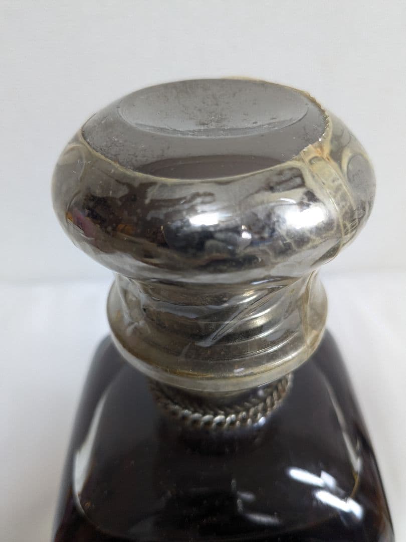 【未開封】 ヘネシー ナポレオン シルバートップ 700ml 古酒