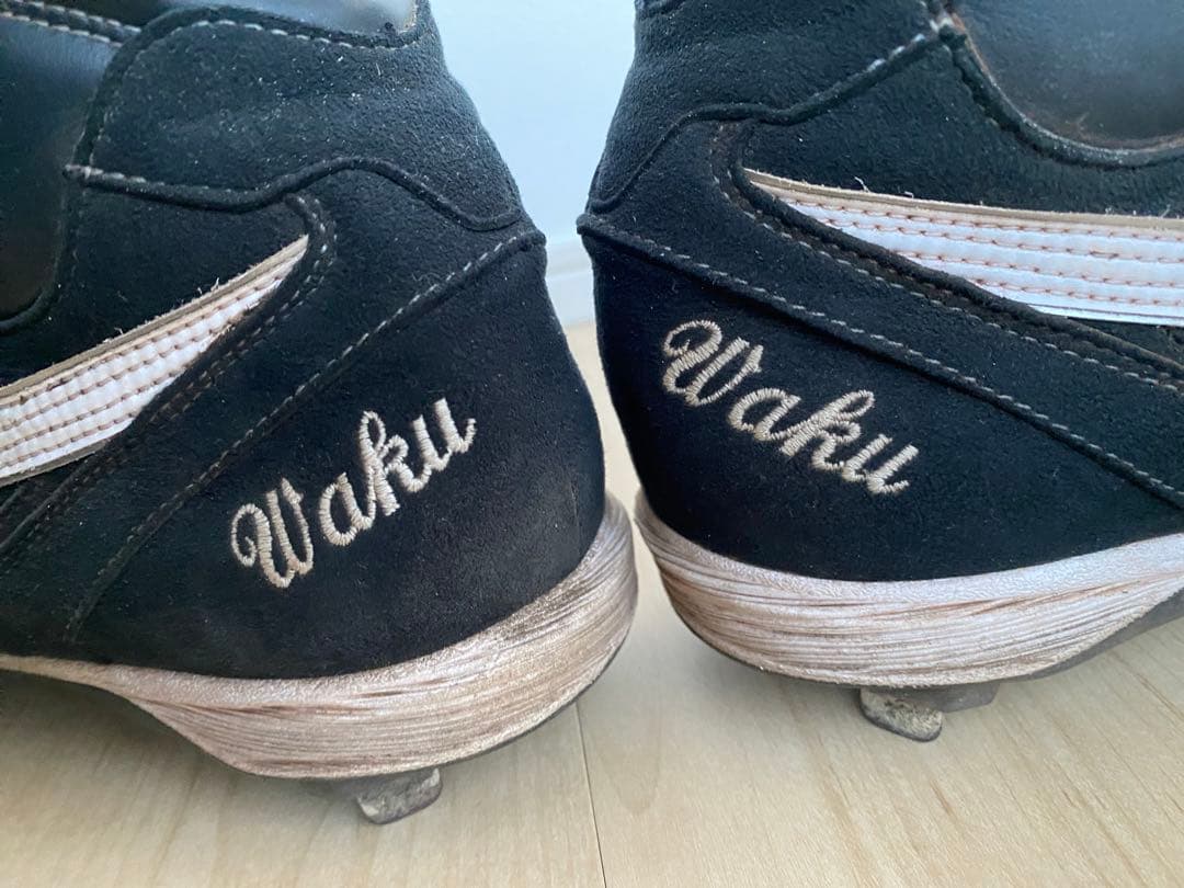 千葉ロッテマリーンズ時代涌井秀章選手実使用スパイク