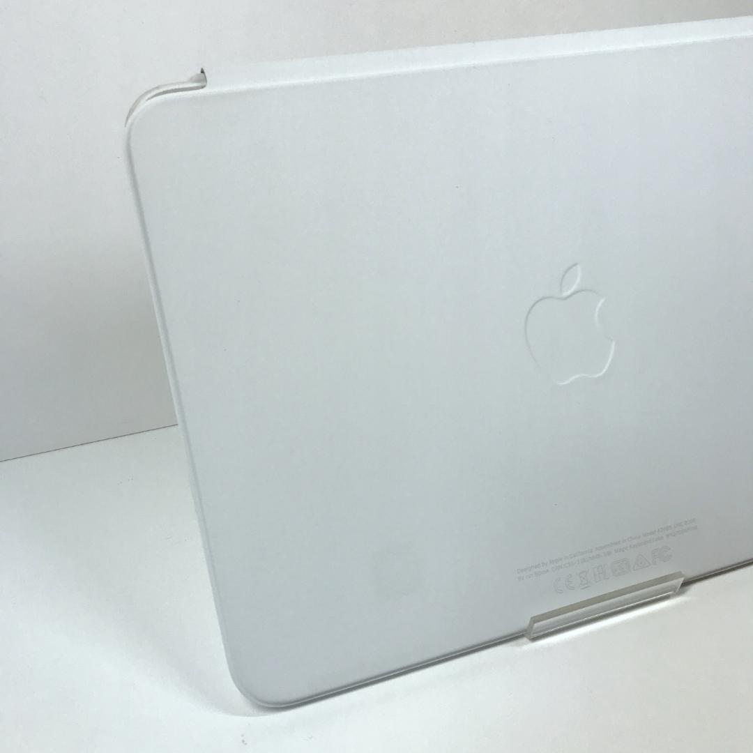 キーボード Apple iPad Magic Keyboard Folio A2695