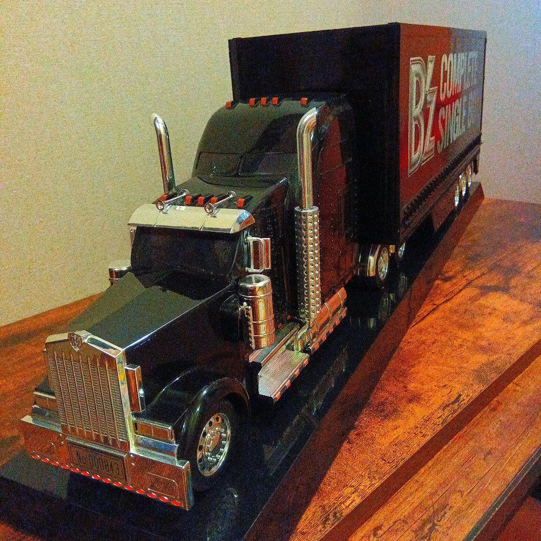 B'z COMPLETE SINGLE BOX トレーラーエディション　入手困難