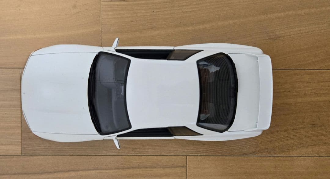 京商 1/18 スカイライン GT-R BNR32 V-SPECⅡ ホワイト