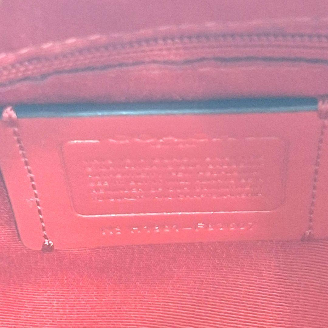 美品　コーチ ローアン サッチェル シグネチャー 2way ショルダーバッグ 赤