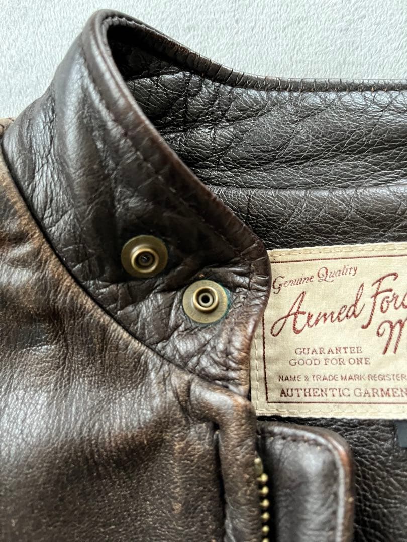 AVIREX ダークブラウン　シングルライダース