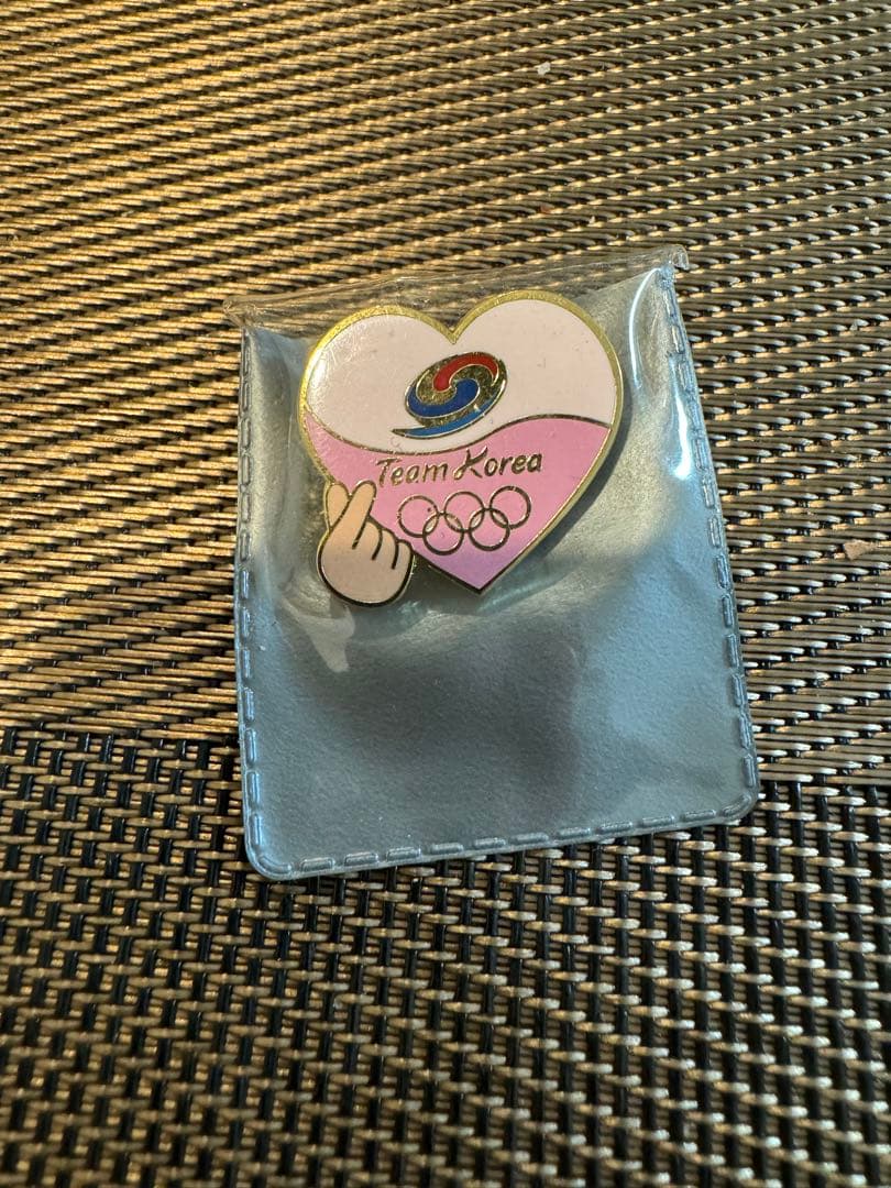 パリオリンピック 2024 ピンバッチ NOC 韓国チーム
