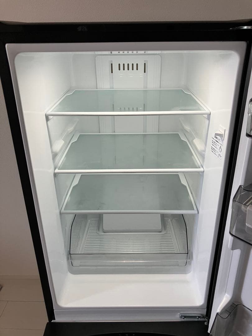 使用8か月美品 TOSHIBA 東芝 冷蔵庫 GR-W15BS 2024年製