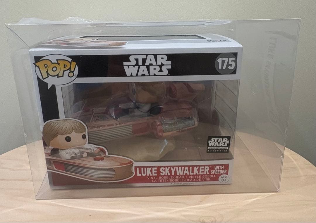 【新品　限定品】Funko popスターウォーズフィギュア 大　保護ケース付