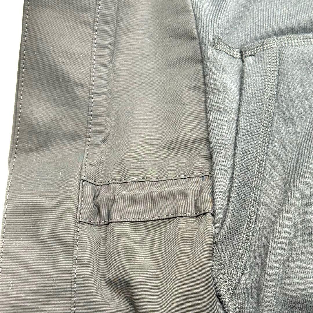 超美品　サカイ　ナイキ　コラボ　ブラック　異素材ドッキング　プルパーカー　2 M