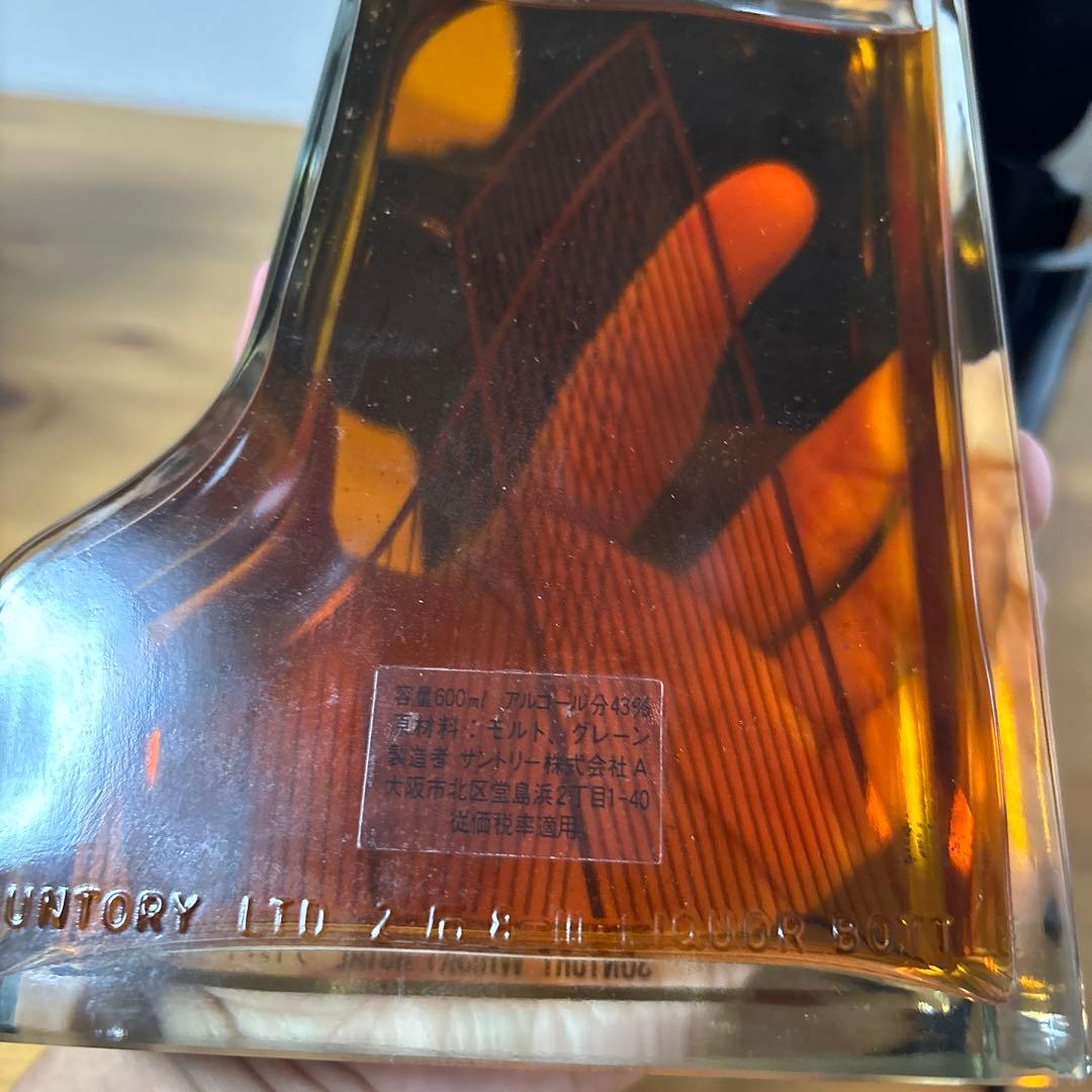 美品　サントリーウイスキーローヤル　ピアノ型ボトル　箱付き　未開封