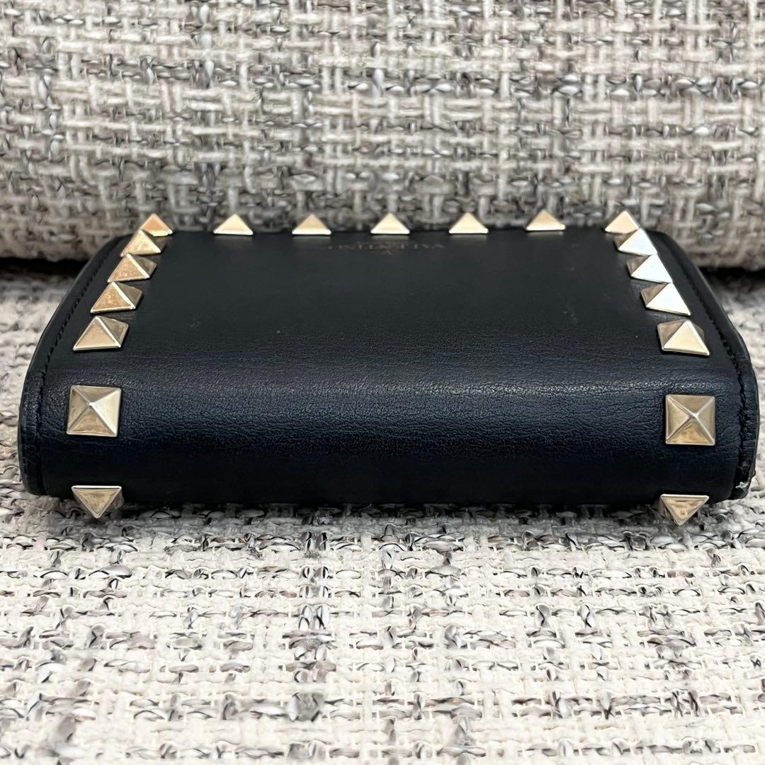 VALENTINO GARAVANI 二つ折り財布 黒 レザー