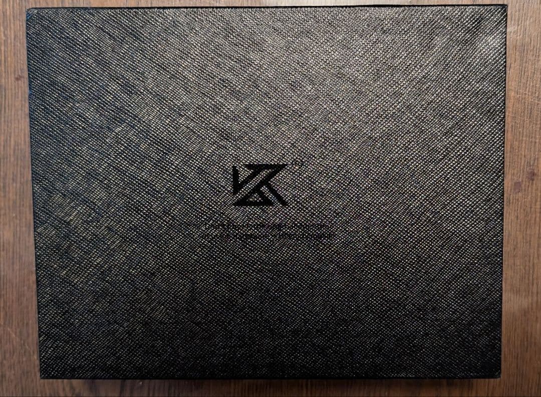 KZ Sonata スイッチ無　4.4mm 銀線リケーブル付き