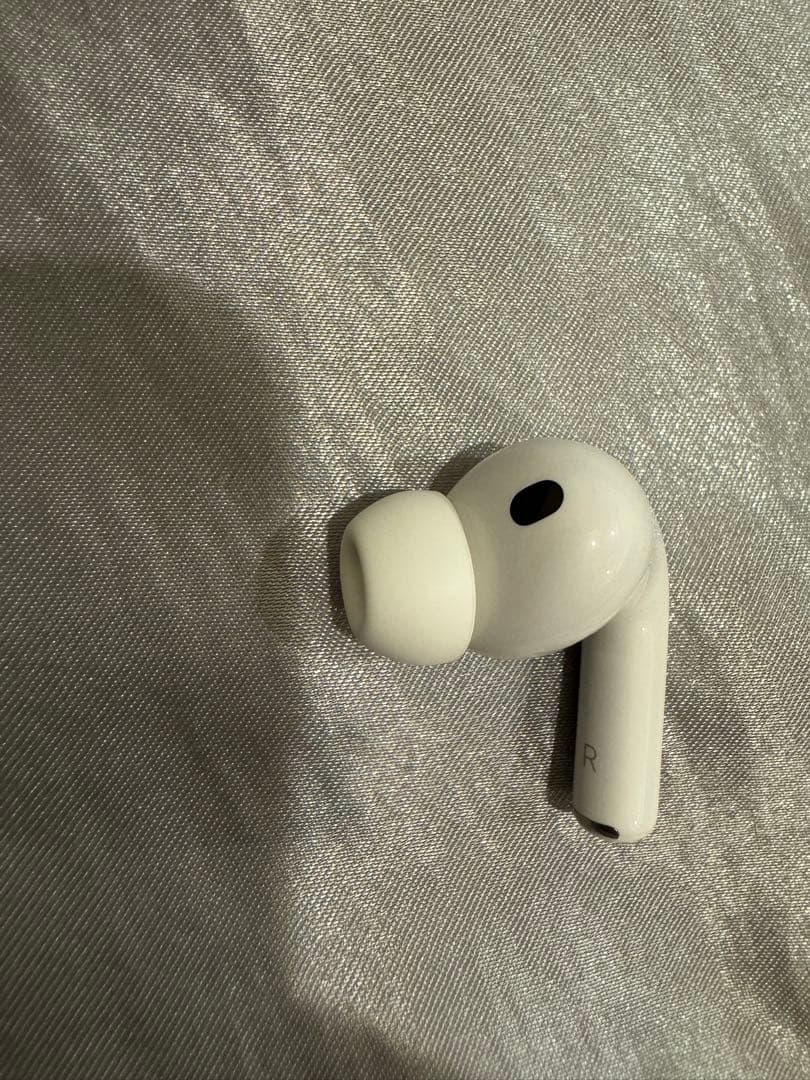 AirPods Pro ホワイト 右耳のみ
