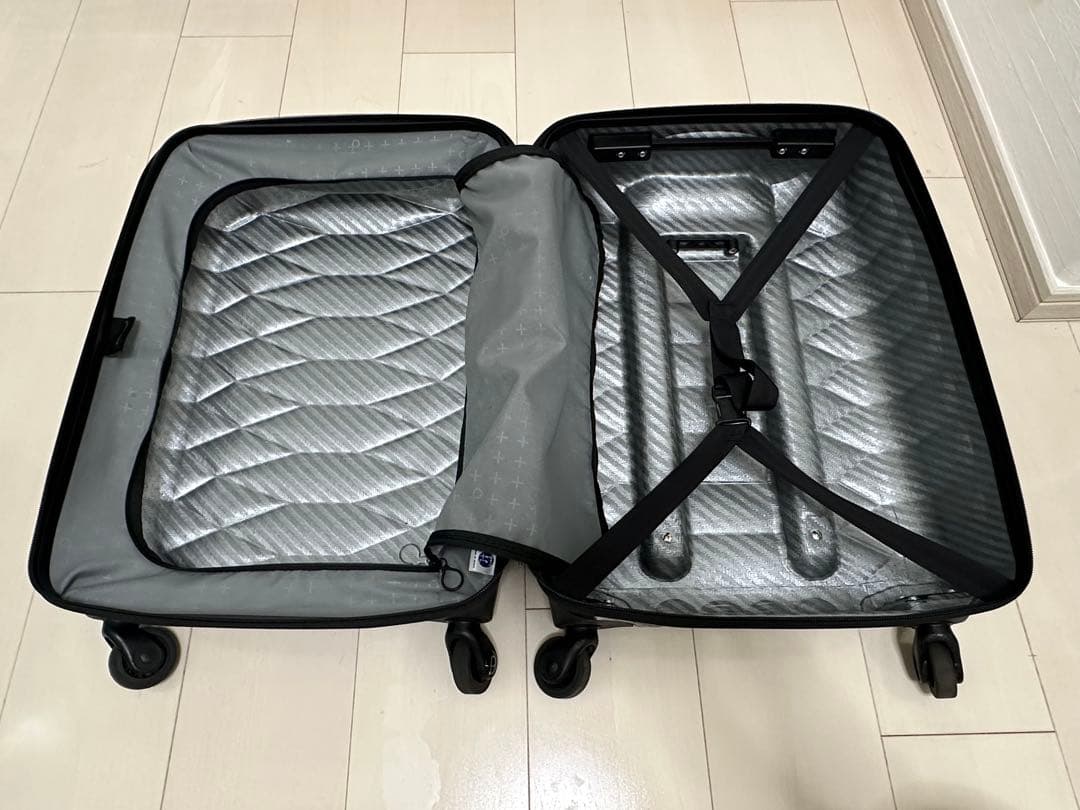 プロテカ エアロフレックスライト37L 1.7kg 機内持ち込み 軽量 ブラック