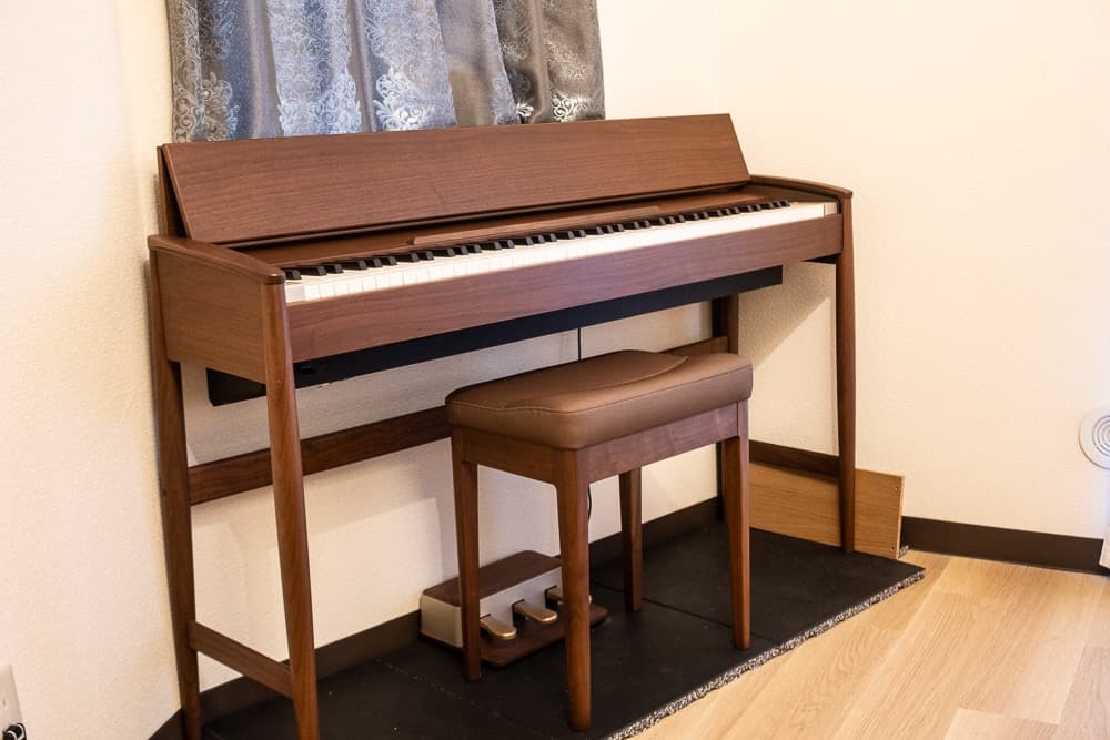 ▼ローランド　Roland Karimoku　Kiyola KF-10