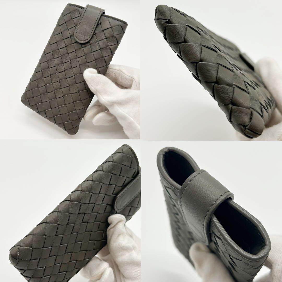 BOTTEGA　VENTA　ボッテガヴェネタ　イントレチャート　スマホケース