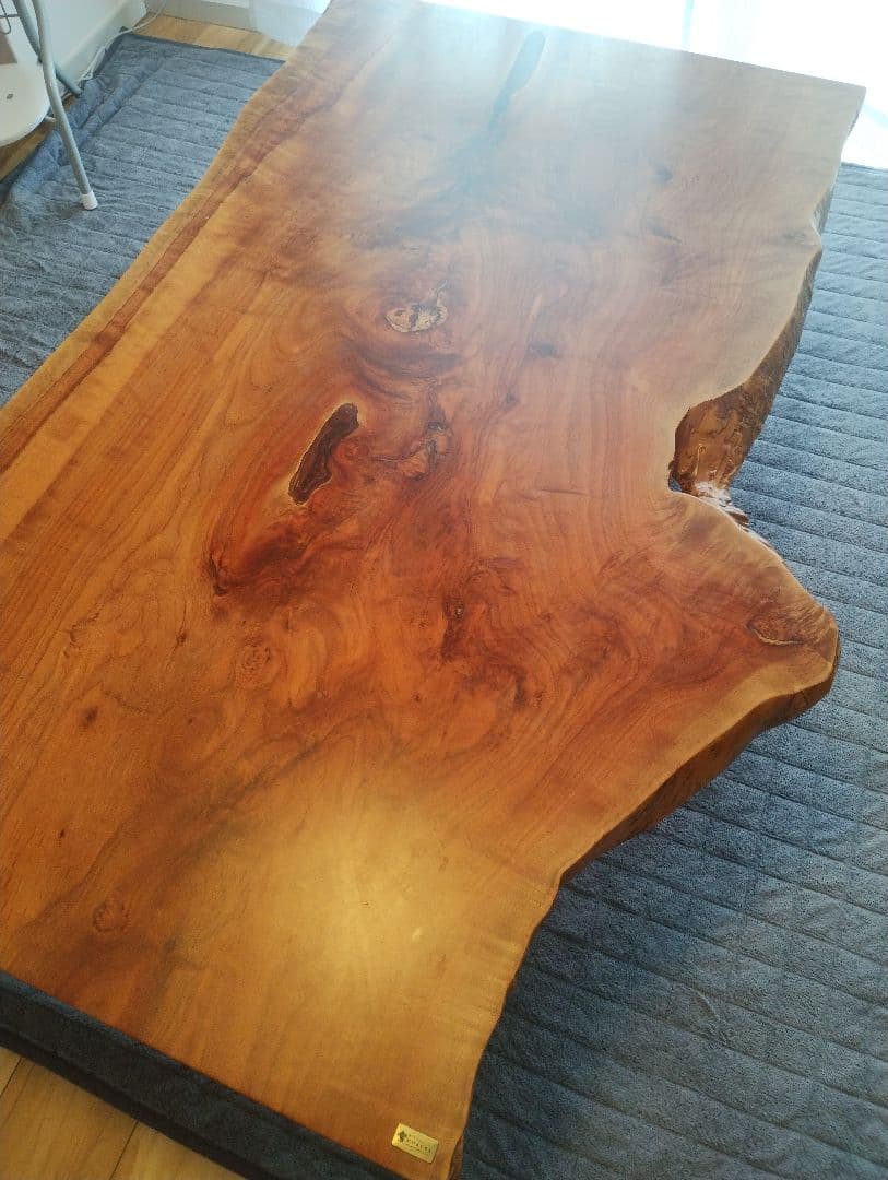 希少　山桜　一枚板 ダイニングテーブル