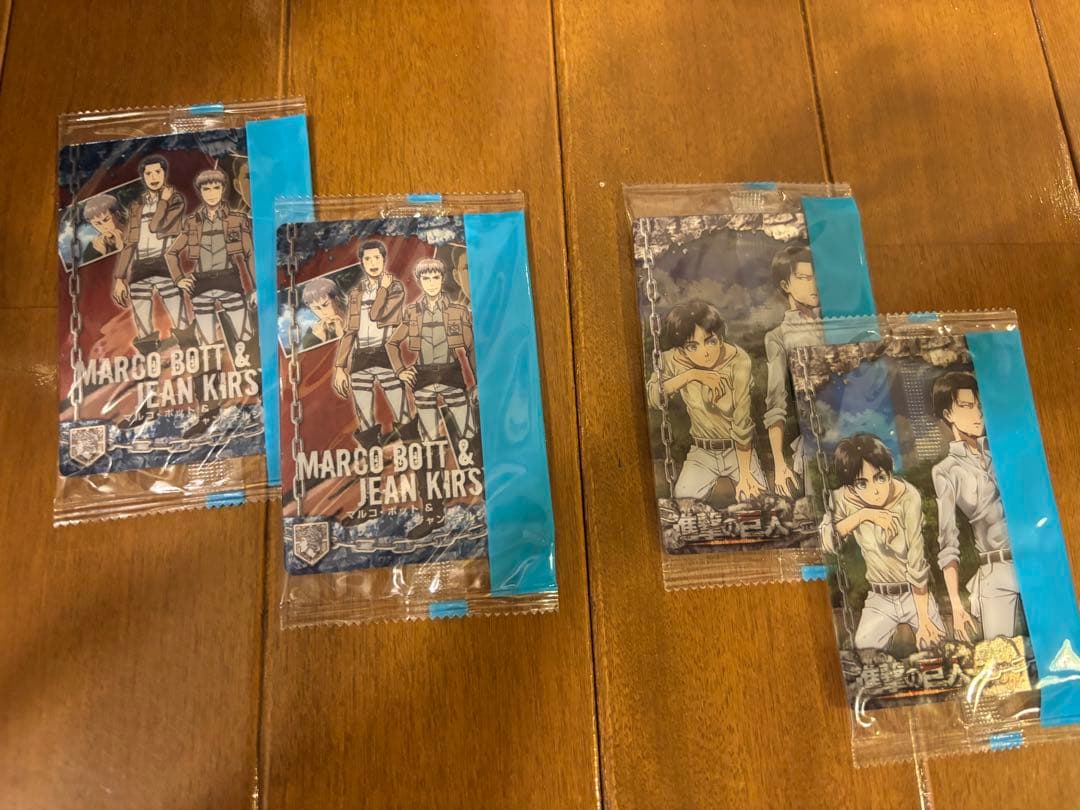 新品未開封　ウエハース 森永 未開封 カード まとめ 進撃の巨人