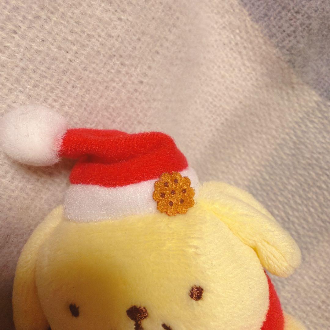 ポムポムプリンカフェ　マスコット　サンタ　マフラー