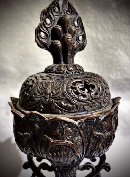 銅器 仏教 八宝 香炉古美術 コレクション品 銅製 工芸品 彫刻装飾品置物