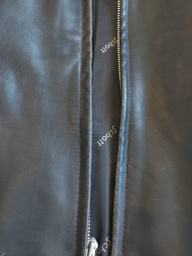 さみだれ★SCHOTT 本革 ジャケット(ボアなし、使用感かなりあり)