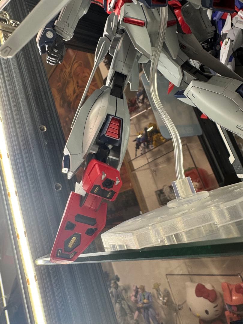 1/100レジェンドガンダム 全塗装改修品