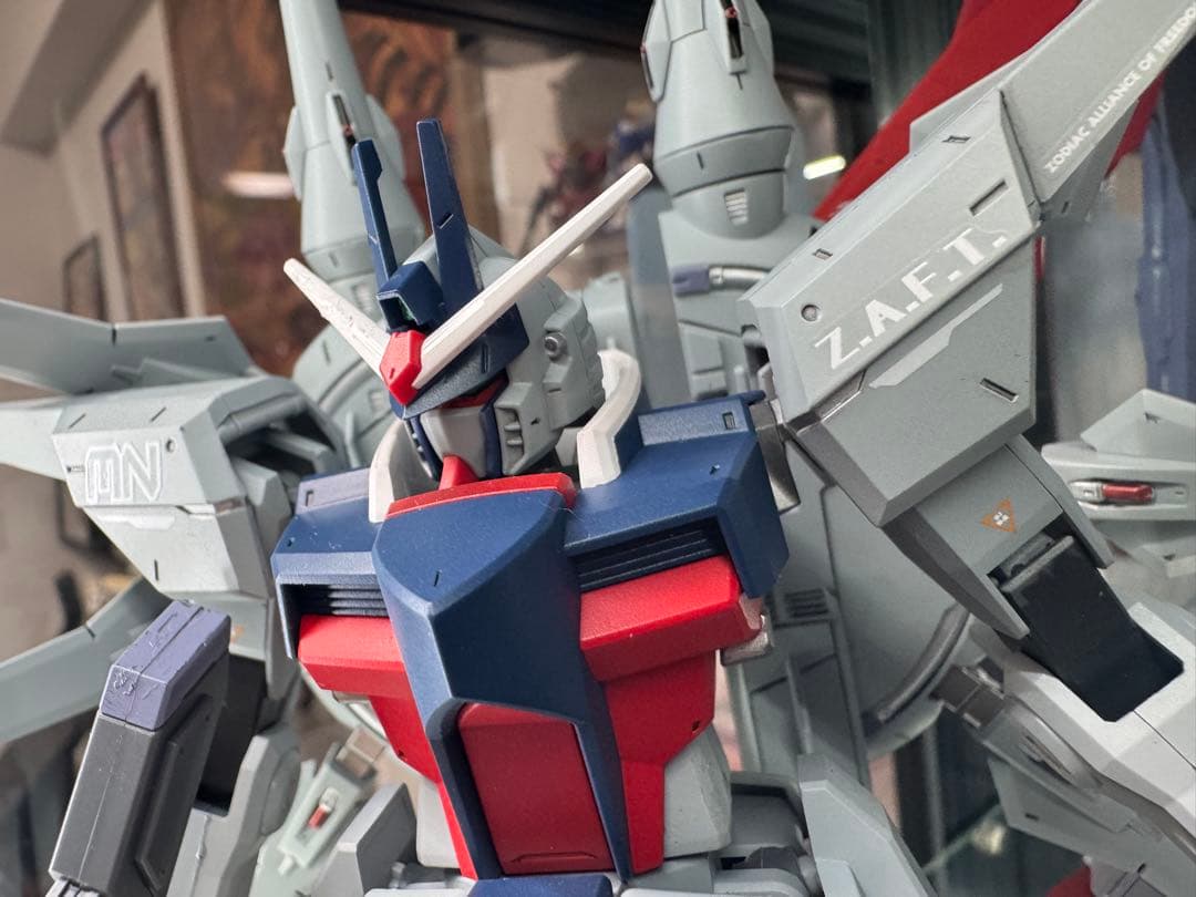 1/100レジェンドガンダム 全塗装改修品