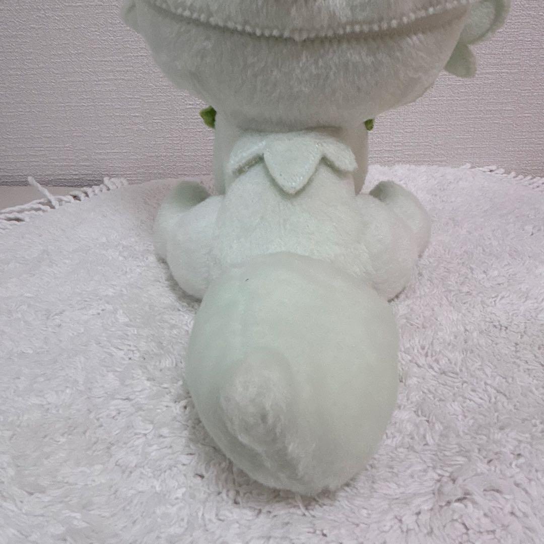 ポケットモンスター なでてみつめてぱちくりニャオハ