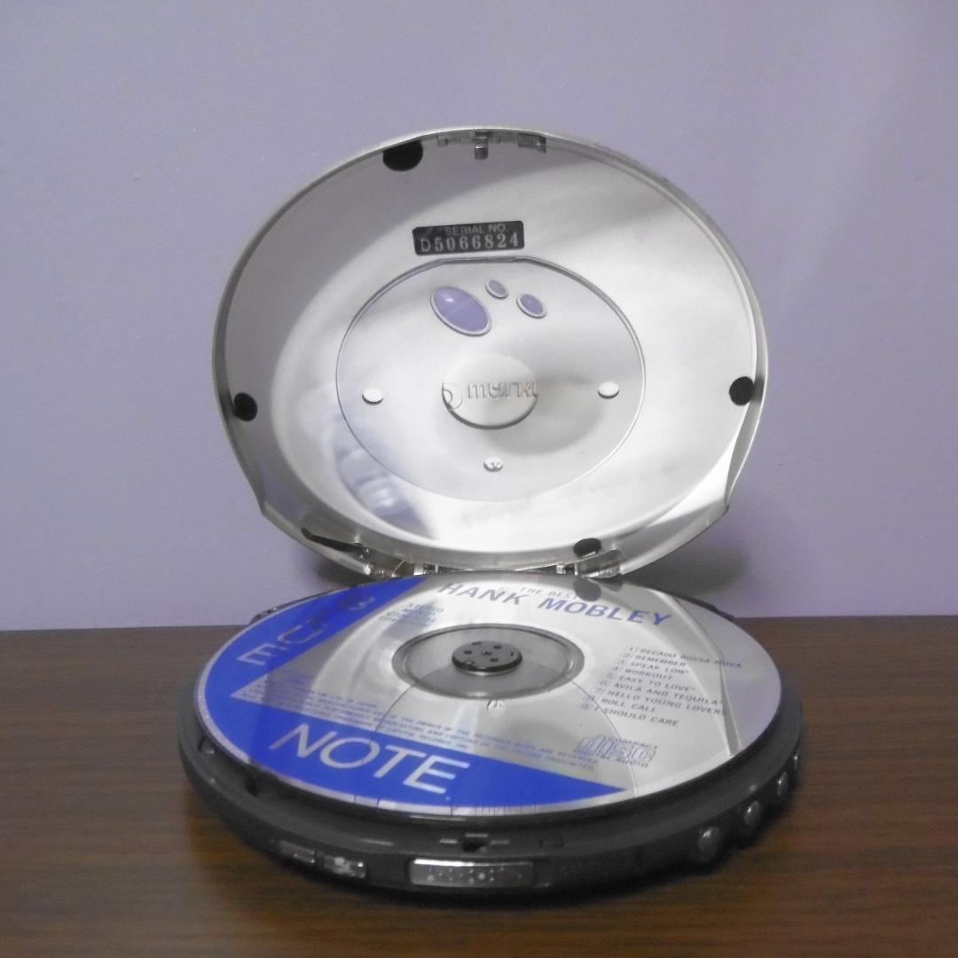 SONY CDウォークマン D-E990